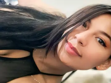 Imlive Nude Webcam of YasmineD749