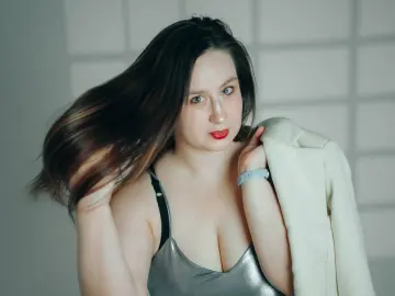 Imlive Live Sex Cam of LatteaViia