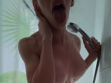 Imlive Live Porn of angelmouth1