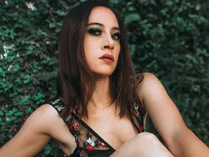 Myfreecams Free Porn Cam of Emmalove_ar