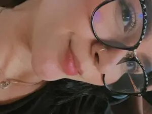 Myfreecams Nude Webcam of Krisbigboobs