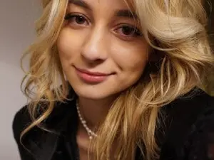 Myfreecams Sex Chat of Alienkittyy