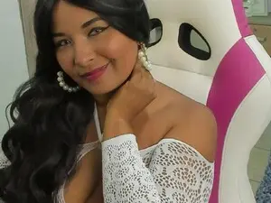 Myfreecams Live Sex Cam of Paola_ih
