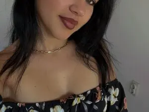 Myfreecams Free Porn Cam of MiaCrush