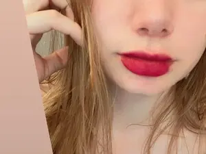 Myfreecams Live Sex Cam of Strawberrypie