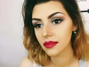 Myfreecams Live Sex Cam of AddaDivine