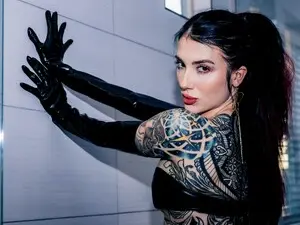 Myfreecams Sex Cam of KasaraWood