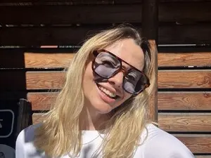Myfreecams Sex Cam of Yourdream25