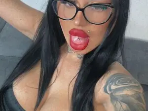 Myfreecams Live Porn of Ellaava
