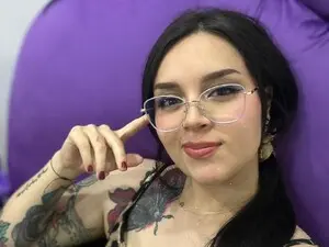 Myfreecams Watch Live Sex Cams of vero_alt