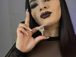 Myfreecams Free Porn Cam of GODDESS_EVANS
