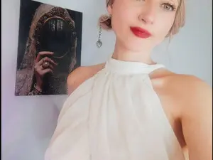 Myfreecams Adult Video Chat of SerenaGrant