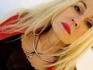 Myfreecams Best live sex cam show of Crystal_X1