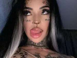 Myfreecams Live Porn of CreamyInkk