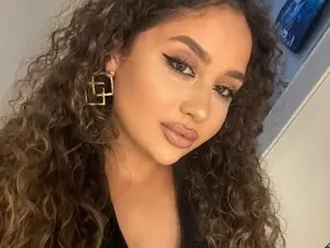Myfreecams Live Porn of CurlyMaddie