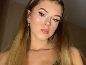 Myfreecams Live Sex Cam of Iness_lex