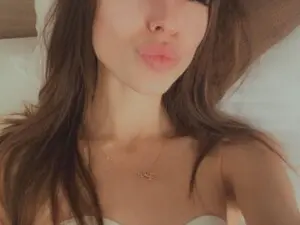 Myfreecams Nude Webcam of laurensaenz