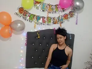 Myfreecams Adult Webcams of Miss_curly