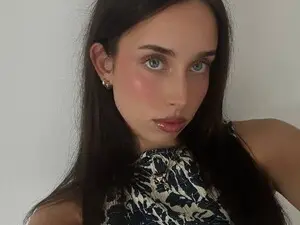 Myfreecams Watch Live Sex Cams of AdeleSolo