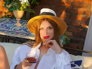 Myfreecams Nude Webcam of BustyBlondie