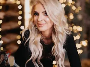 Myfreecams Adult Webcams of ShyEyesBlondy