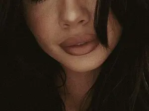 Myfreecams Watch Live Sex Cams of Yveline