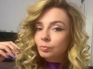 Myfreecams Best live sex cam show of LovelyAria