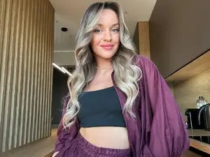 Myfreecams Live Sex Cam of KatieCutieXo