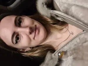 Myfreecams Sex Chat of MiniSweetKt