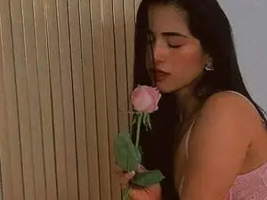 Myfreecams Nude Webcam of Thayssa_ross