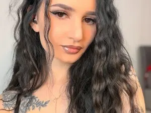 Myfreecams Sex Chat of Sky011fall