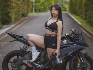 Myfreecams Live Sex of Melody_black