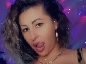 Myfreecams Nude Webcam of SonyaDevon