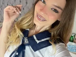 Myfreecams Free Porn Cam of EvaWarenn