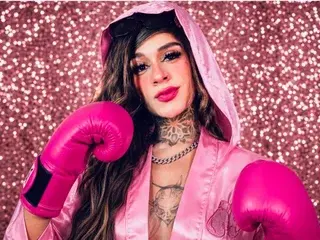 Streamate Live Sex Cam of Daxnoir