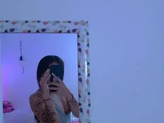 Streamate Free Porn Cam of MeliMuller