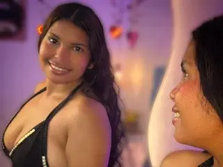 Streamate Adult Webcam of dulcecooper19