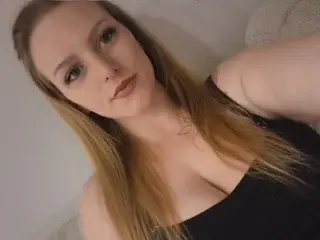 Streamate Free Live Porn of Flirtywanderlust