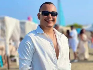 Streamate Nude Webcam of noah_oliver22