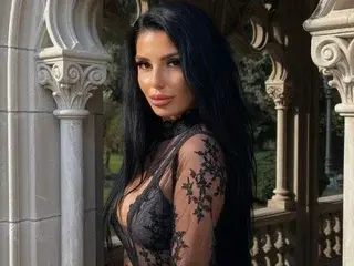 Streamate Live Sex Cam of SarahHarries