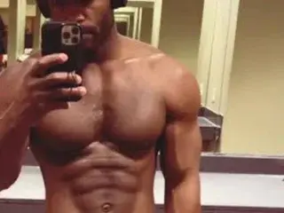 Streamate Private Sex Chat of MrBrownChoc