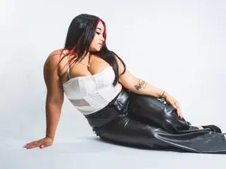 Streamate Live Porn of DisyamilPineda