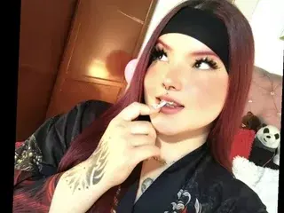Streamate Nude Webcam of EvelinnRuiz