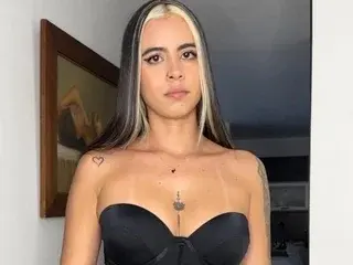 Streamate Private Sex Chat of Cinthyaskinny