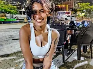 Streamate Adult Webcam of SaraHottGirl69