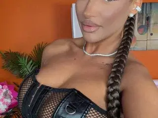 Streamate Live Sex Cam of Loving_Blondie
