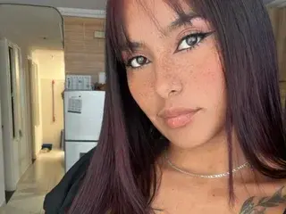 Streamate Free Porn Cam of Reislin_69