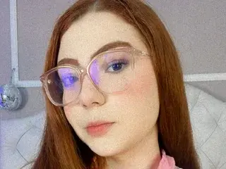 Streamate Private Sex Chat of LIZY_PORTMAN