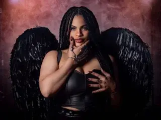 Streamate Live Porn of Shantall_Evans