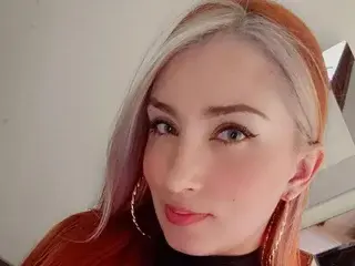 Streamate Private Sex Chat of Ninablaze27